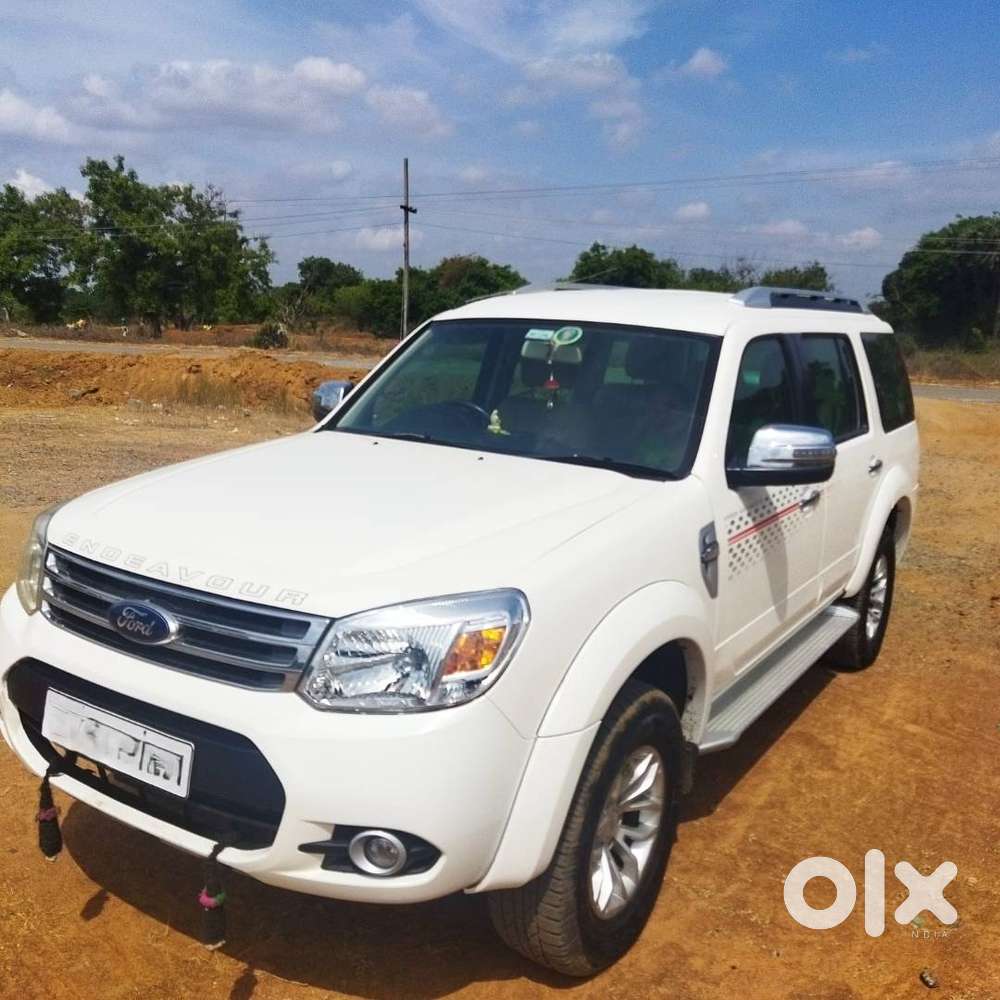 2014 Ford Endeavour 3.0l At 4x4  7 Seater  Tn Registered
