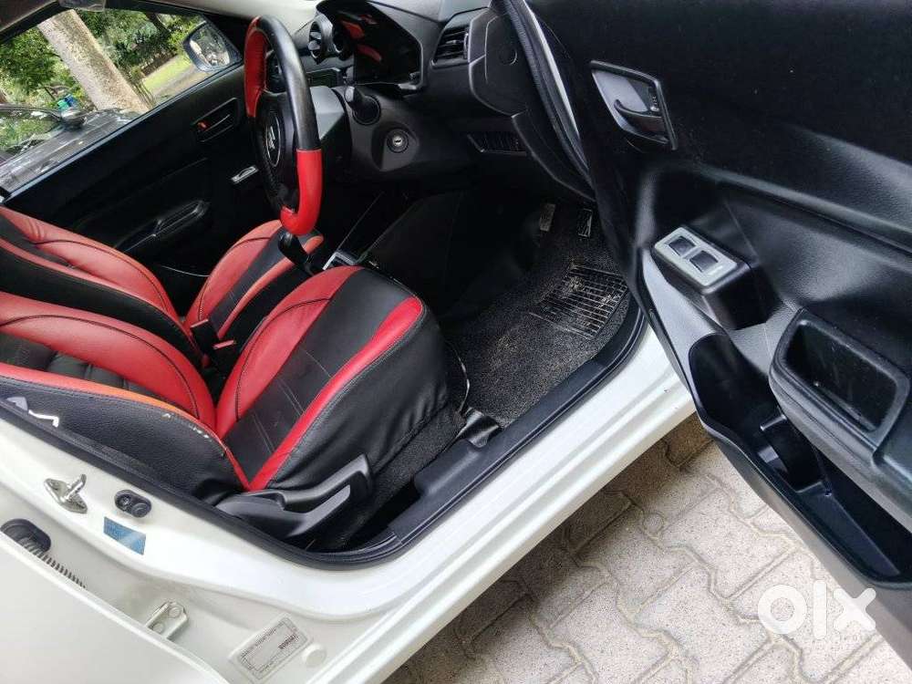 Maruti Suzuki Swift 1.2 Lxi (o), 2020, Petrol