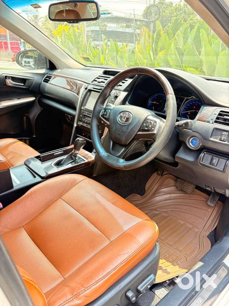 Toyota Camry Hybrid, 2018, Diesel