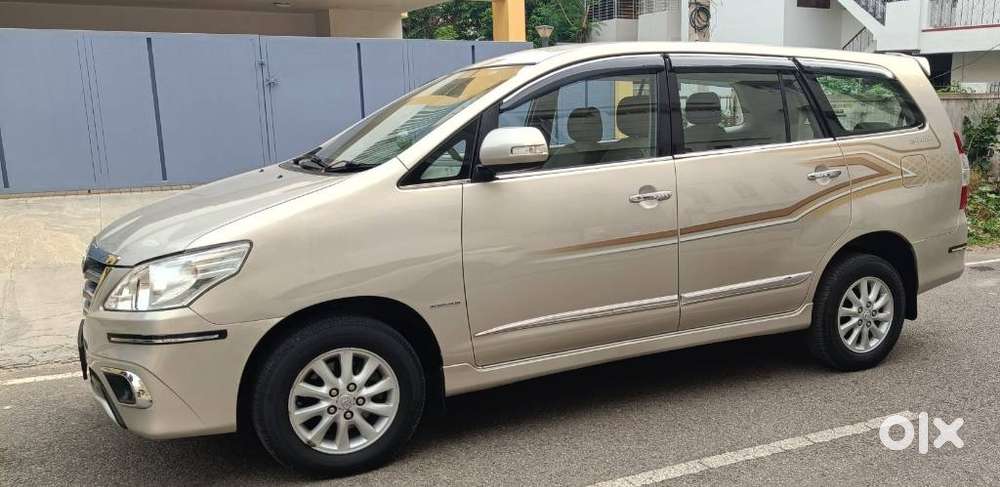Toyota Innova 2.5 V 7 Str, 2015, Diesel