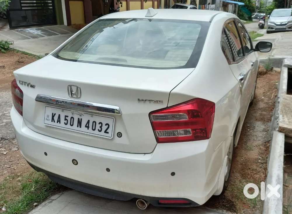 Honda City Ivtec Topend Sunroof Petrol Infotainment System