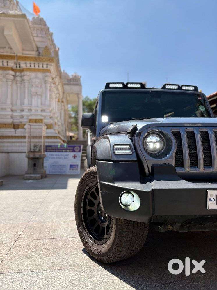 Mahindra Thar Lx 4-str Hard Top At, 2023, Petrol