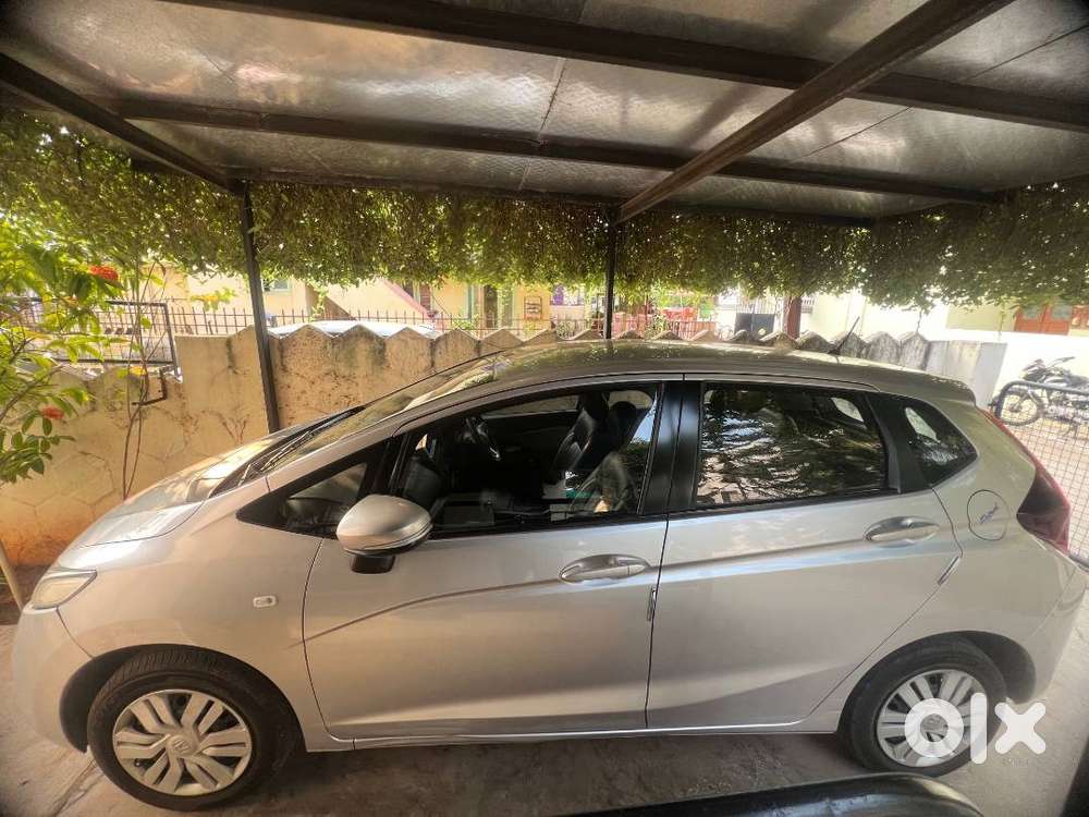 Honda Jazz 2016 Petrol Well Maintained