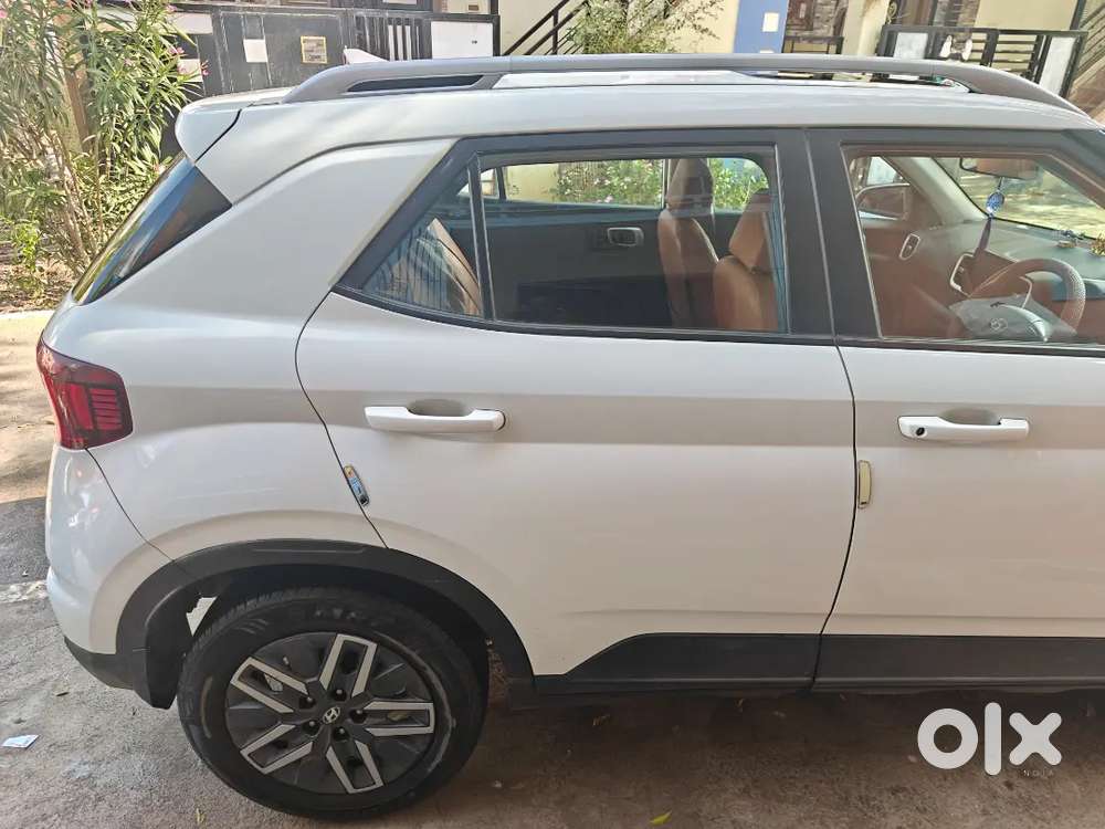 Hyundai Venue Diesel Manual 2022