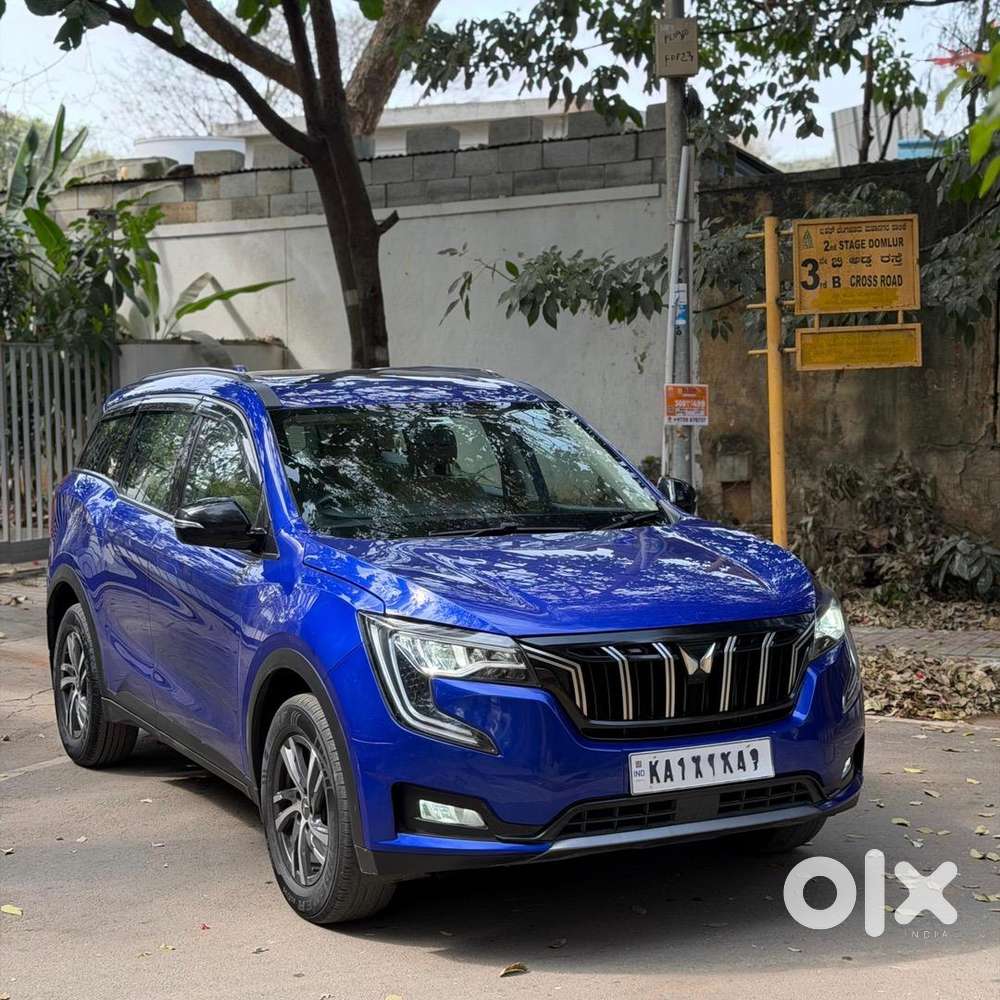 2024 Mahindra Xuv 700 Diesel Manual - 5 Seater