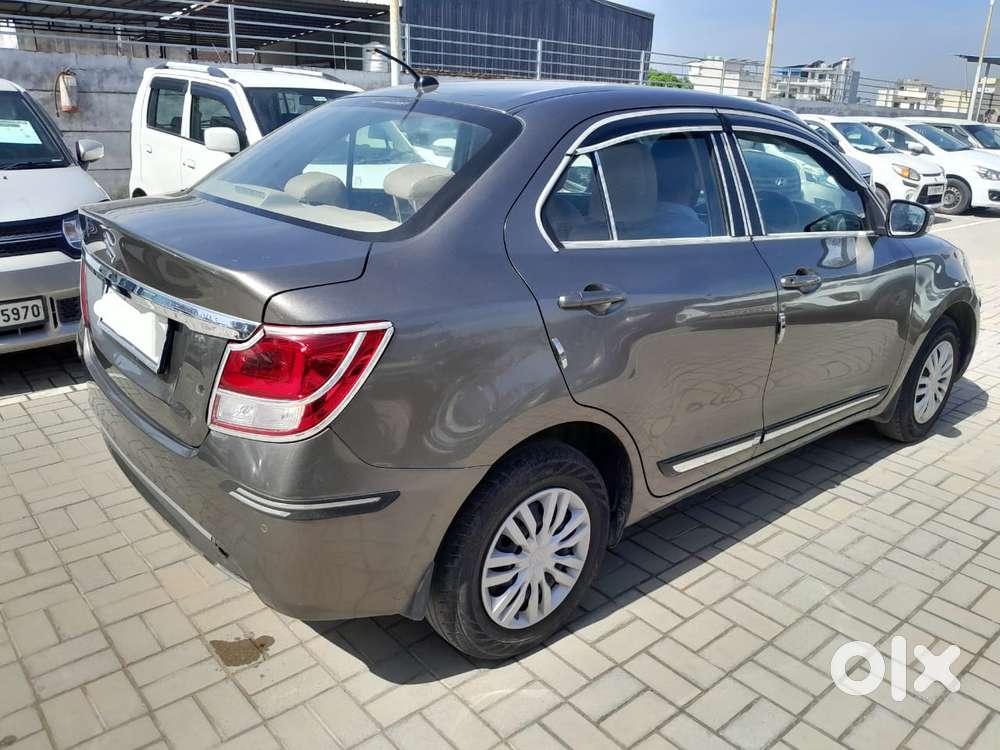 Maruti Suzuki Dzire 1.2 Vxi, 2023, Petrol