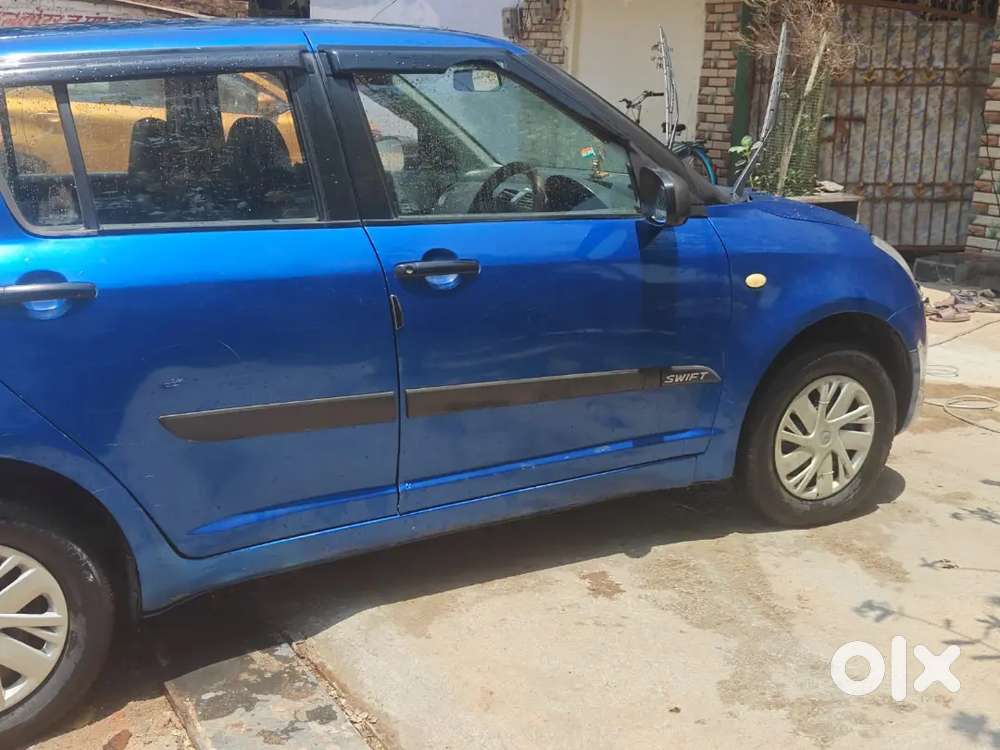 Maruti Suzuki Swift 2007 Petrol 95000 Km Driven