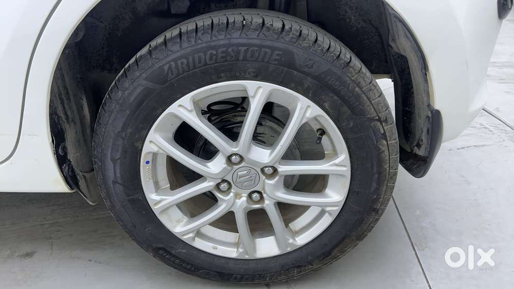 Maruti Suzuki Swift 1.3 Zxi, 2021, Petrol