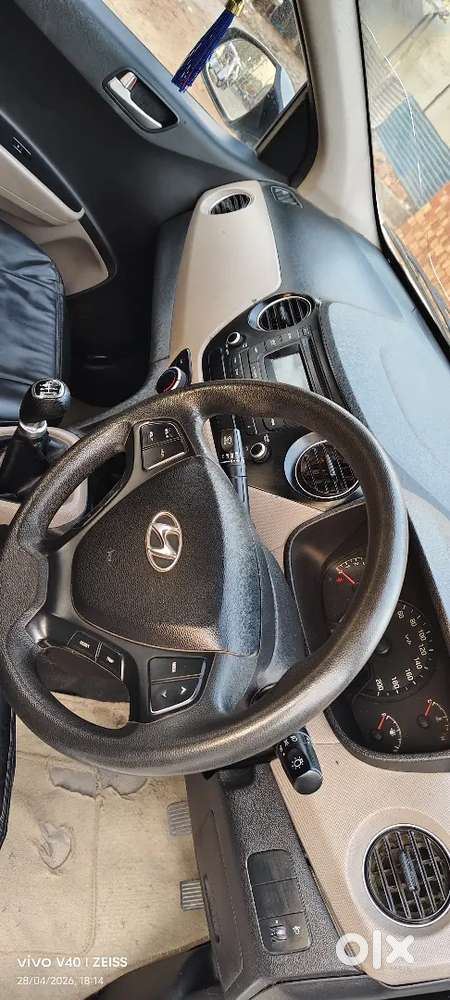 Hyundai Xcent Car