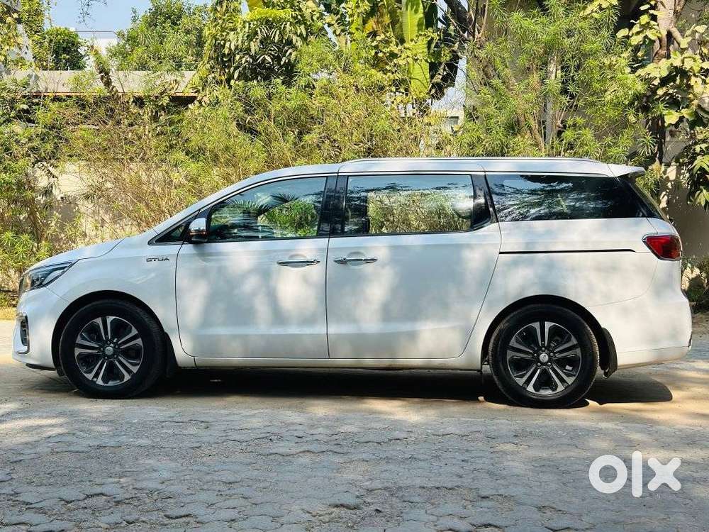Kia Carnival Prestige, 2020, Diesel