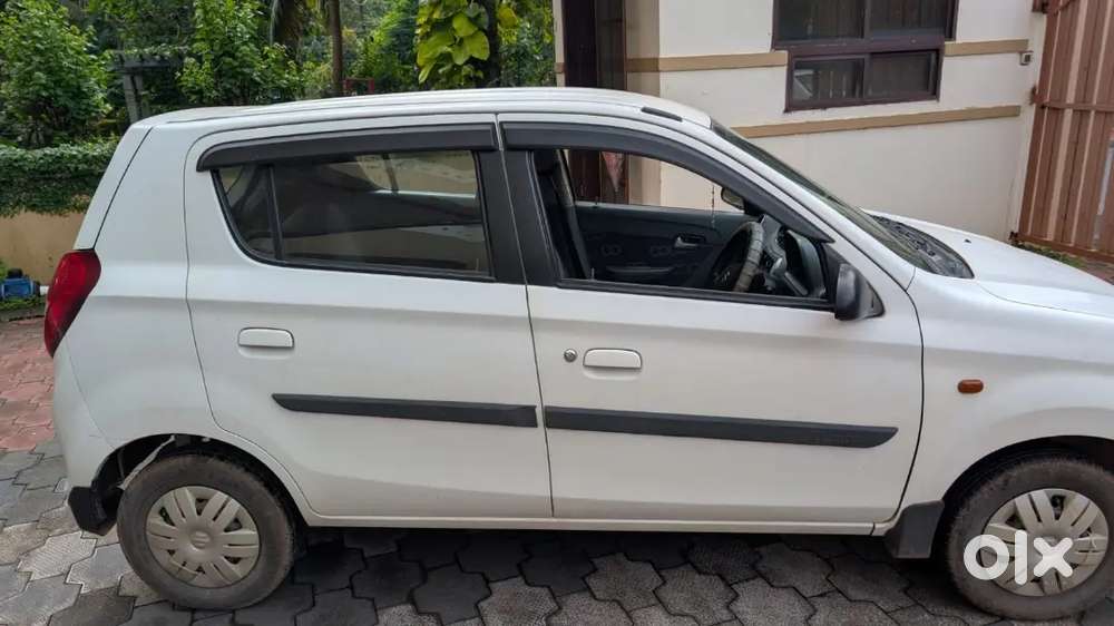 Maruthi Alto Vxi 800( White)  2012 Model

Place.   Kannur District Iri