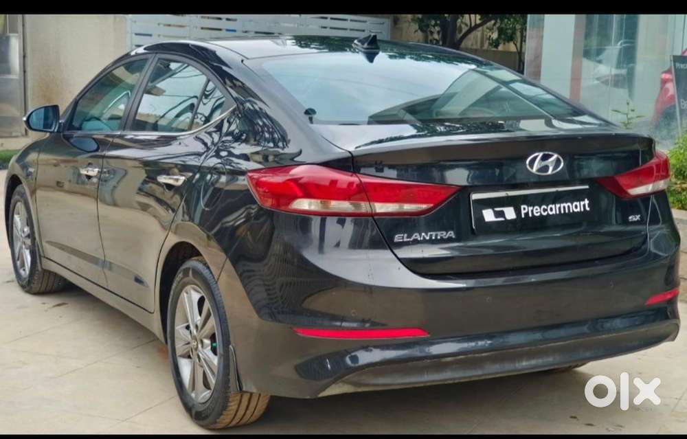 Elentra Automatic Petrol