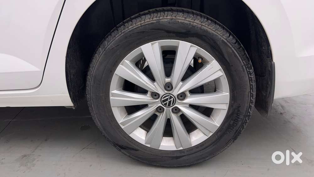 Volkswagen Virtus Highline Plus 1.0 Tsi At, 2023, Petrol