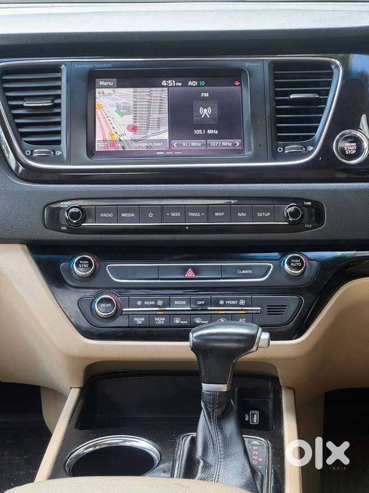 Kia Carnival Limousine Plus 7 Str, 2022, Diesel