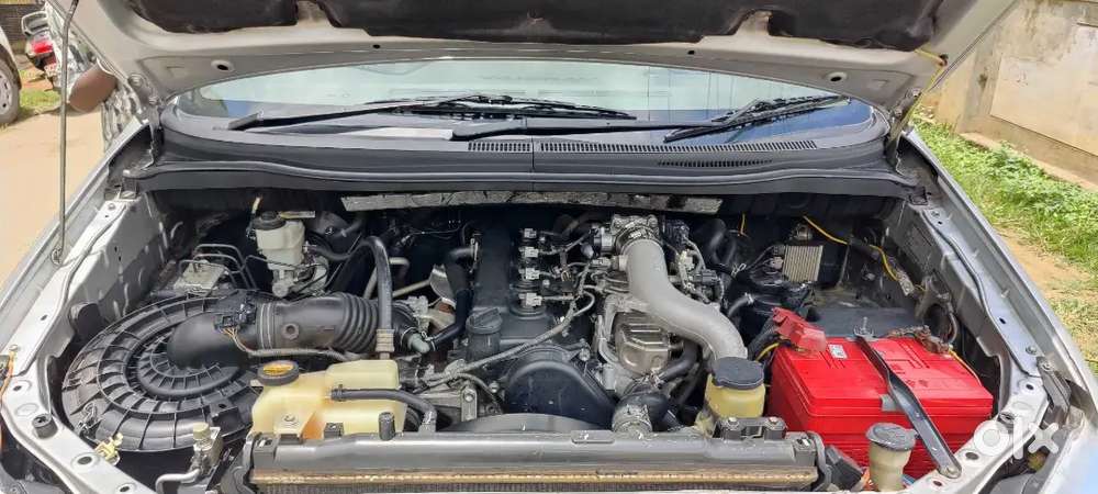 Toyota Innova Vx 2013 Petrol