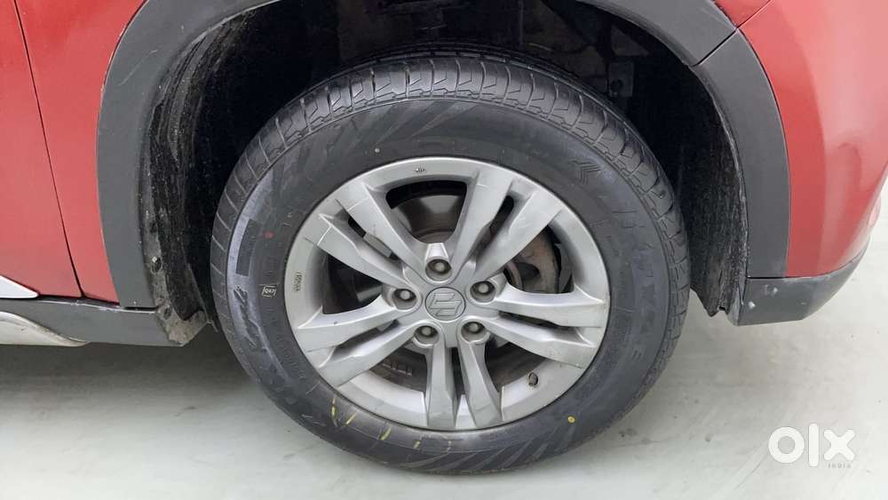 Maruti Suzuki Vitara Brezza Zdi, 2018, Diesel
