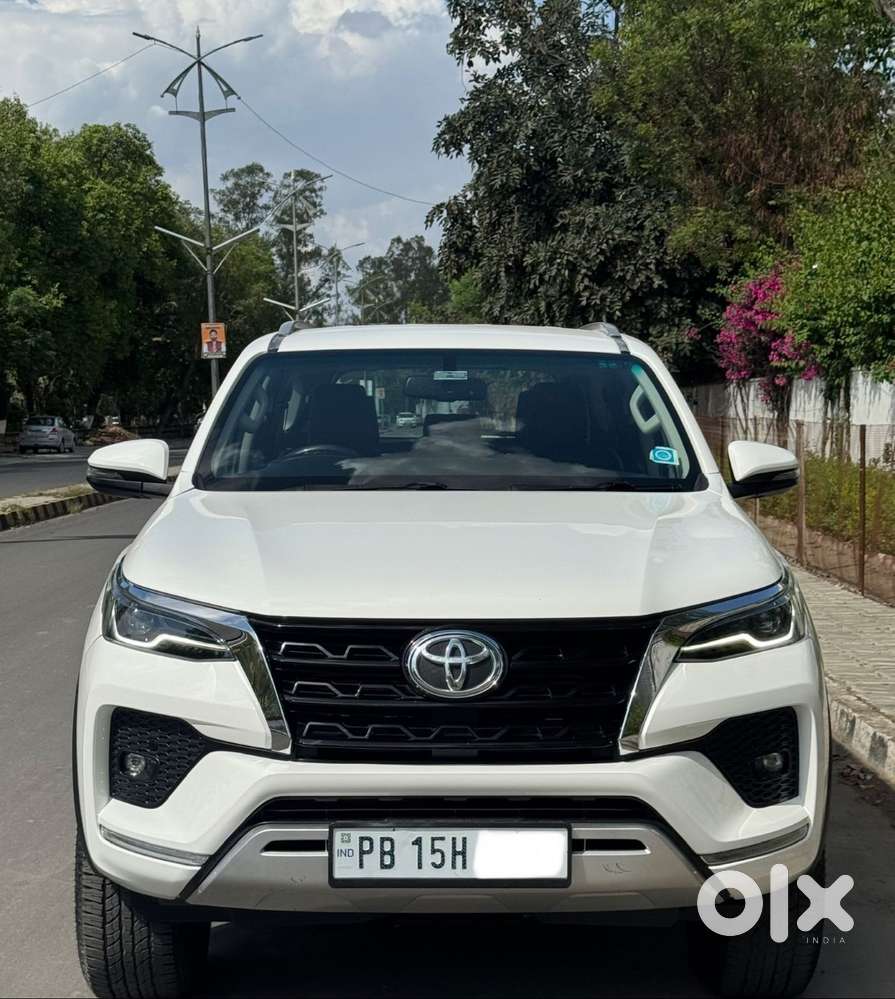 Toyota Fortuner 2021