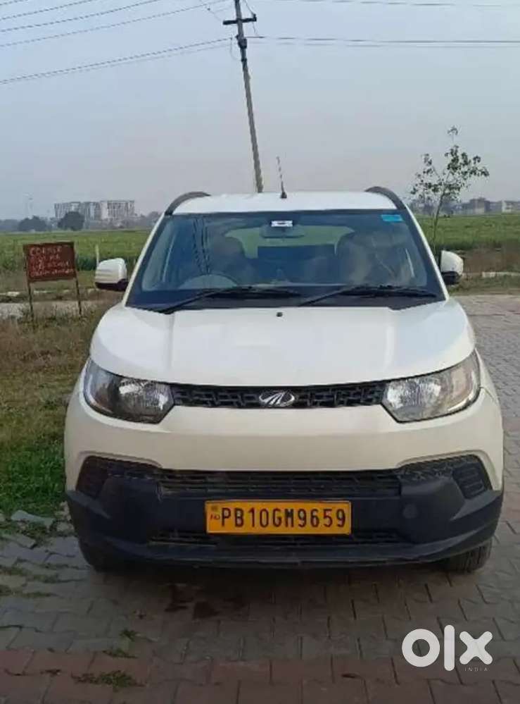 Mahindra Kuv 100 2017