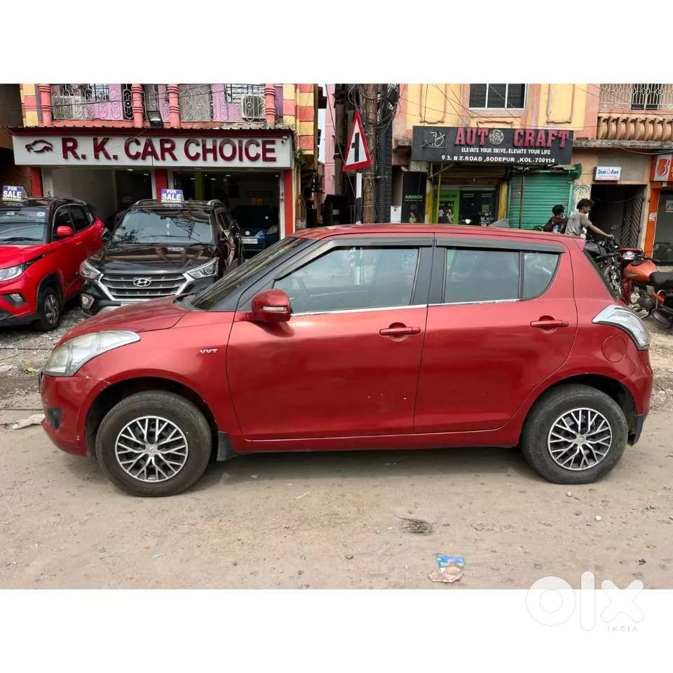 Maruti Suzuki Swift Vxi, 2012, Petrol