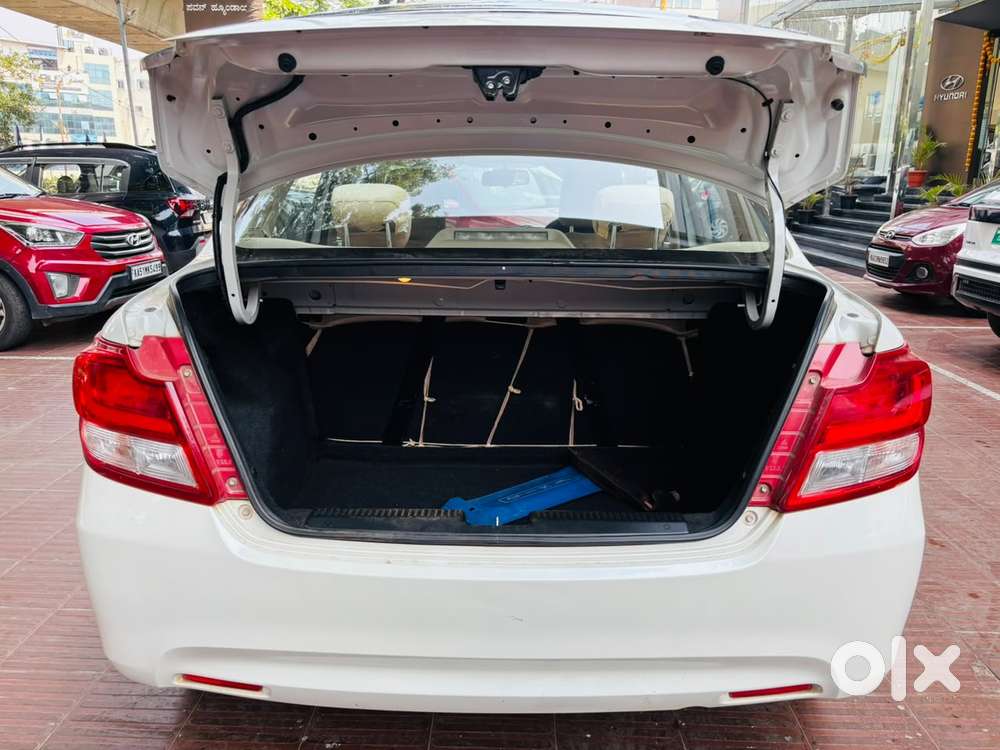 Maruti Suzuki Swift Dzire 1.2 Vxi, 2017, Petrol