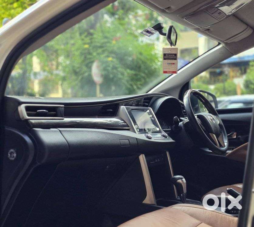 Toyota Innova Crysta 2.8z Automatic, 2018, Diesel