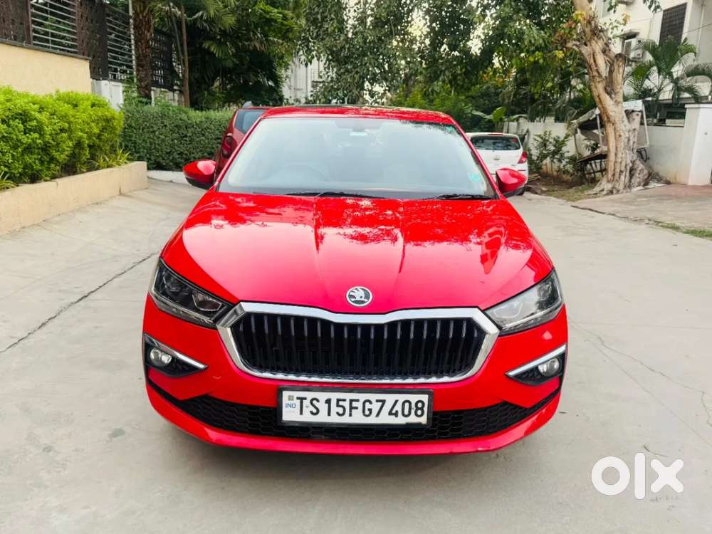 Skoda Slavia Style 1.0l Tsi At, 2022, Petrol