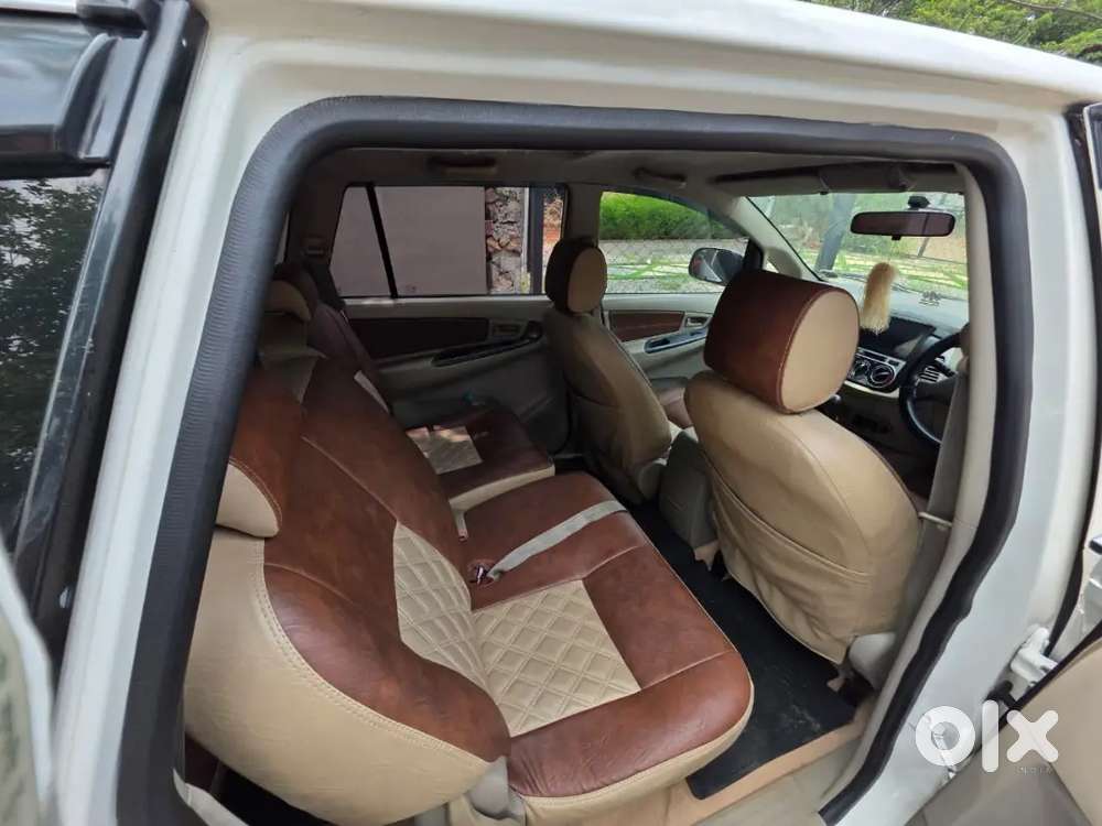 Toyota Innova 2010 Diesel 340000 Km Driven