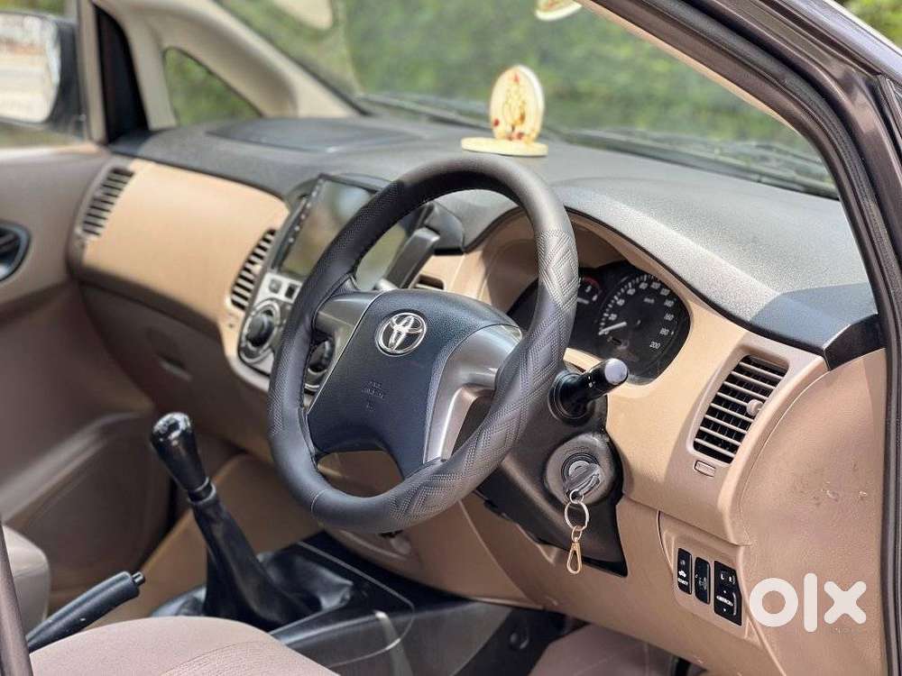 Toyota Innova 2.5 G (diesel) 7 Seater, 2016, Diesel