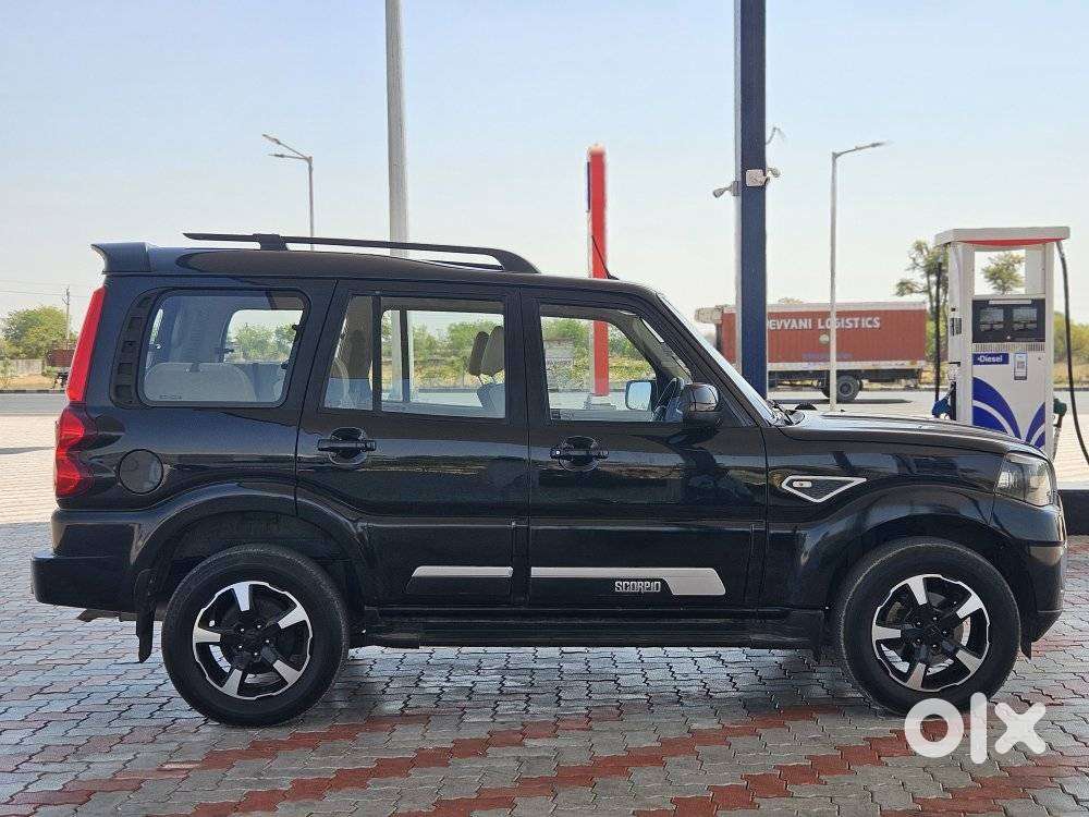 Mahindra Scorpio Classic 2.2 S 11 Mt 7 Cc, 2022, Diesel
