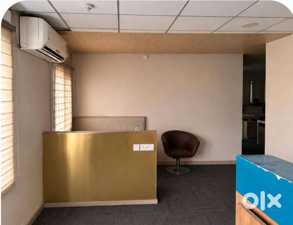 6 SEATER AND 1 MD CABN FOR RENT AT BANJARA HILLS ROAD NO 12 BOOK NOW