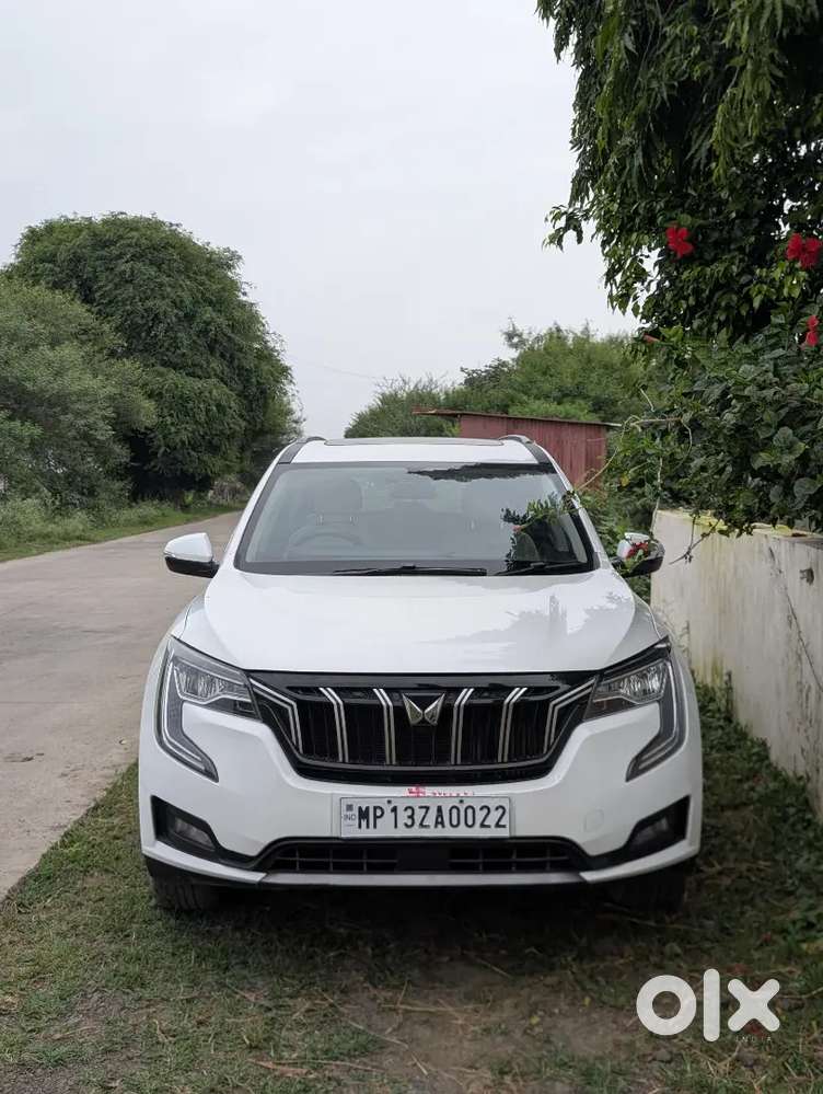 Mahindra Xuv700 Diesel Mt 2024