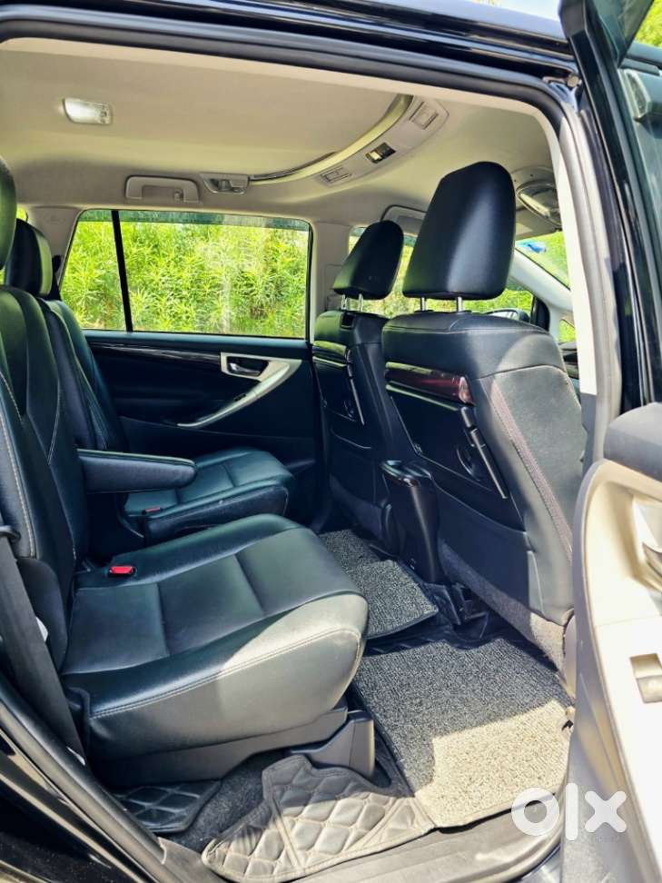 Toyota Innova Crysta 2.4 Z 7 Str, 2024, Diesel