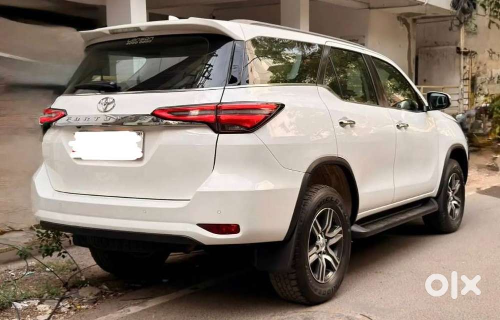 Toyota Fortuner [2021-ongoing] 2.7 2wd Petrol At, 2022, Petrol