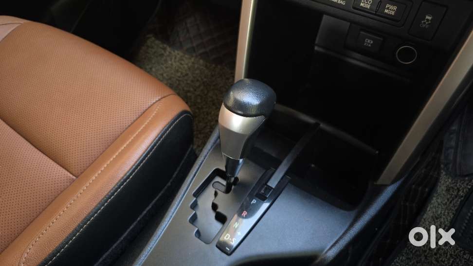 Toyota Innova Crysta [2020-ongoing] 2.4 Zx At 7 Str, 2021, Diesel