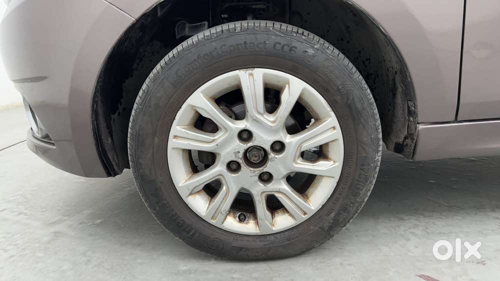 Tata Tiago Xz, 2016, Petrol