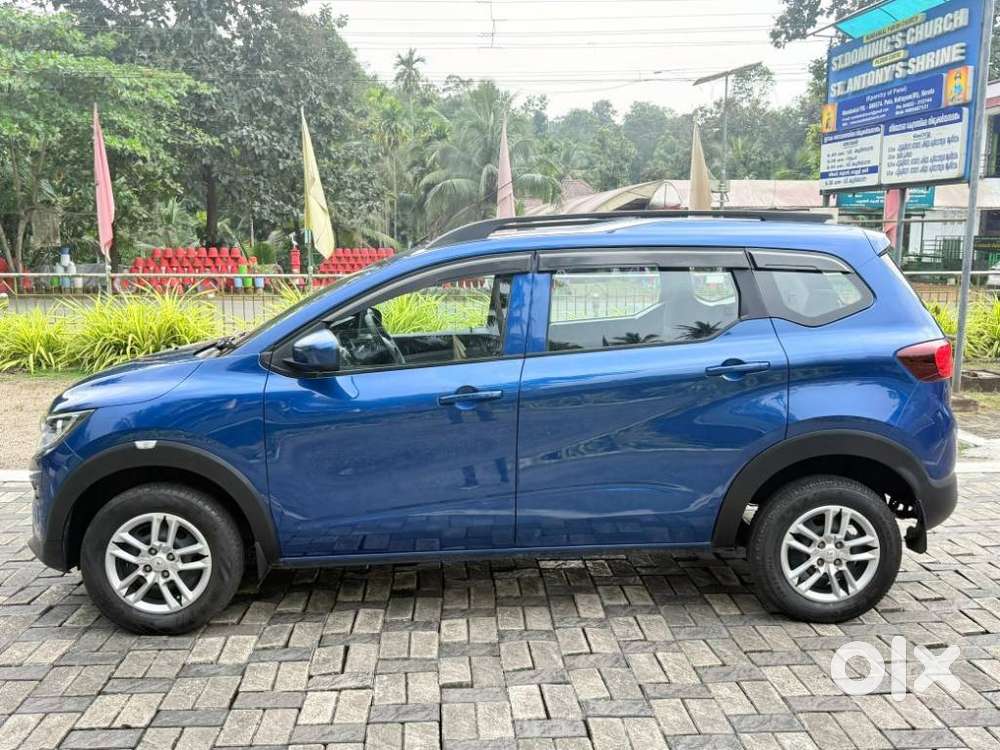 Renault Triber Rxl, 2022, Petrol