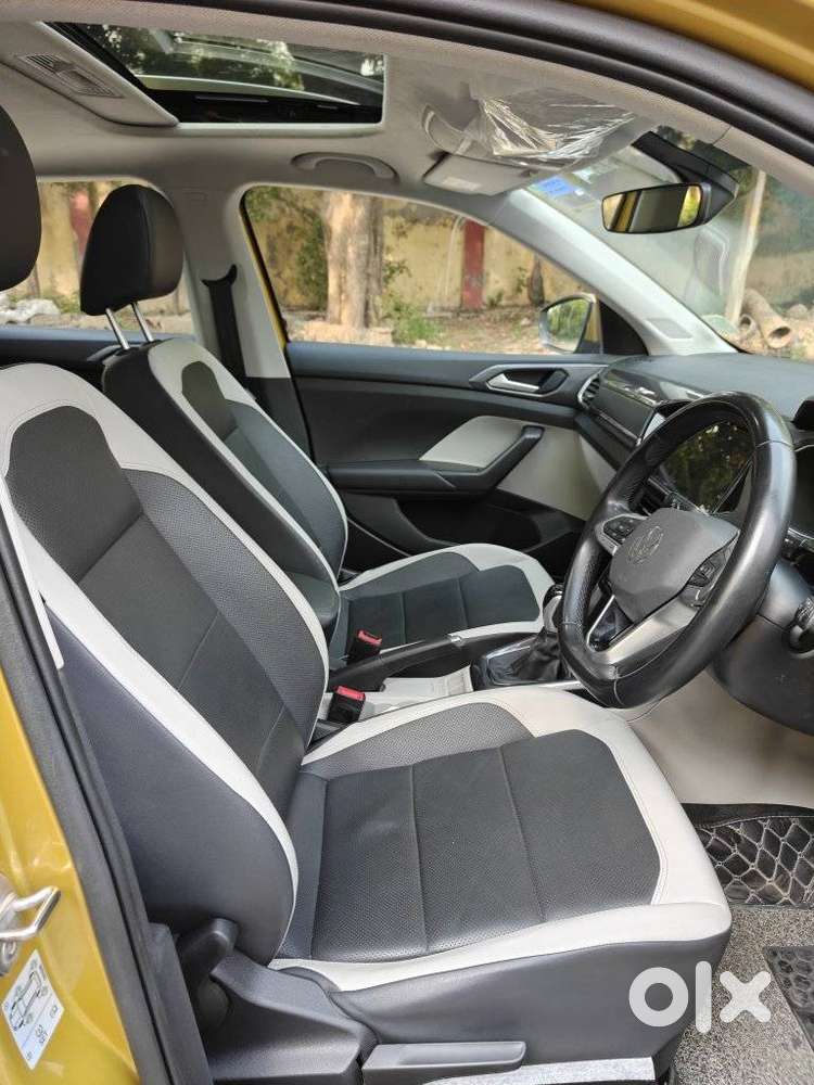Volkswagen Taigun 1.0 Tsi Topline At, 2023, Petrol