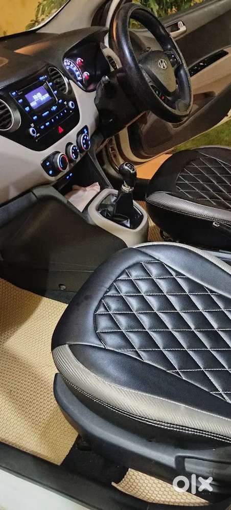 Hyundai Grand I10 Sportz November 2015