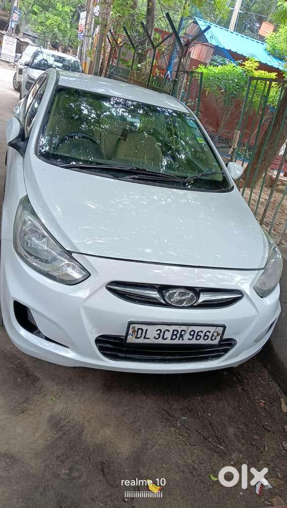 Hyundai Verna Fluidic 1.6 Vtvt Sx Opt, 2012, Petrol