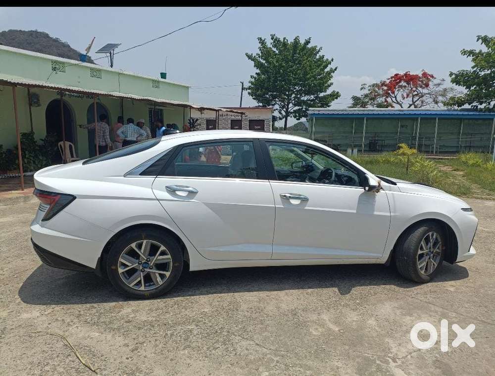 Hyundai Verna Petrol Manual 2024