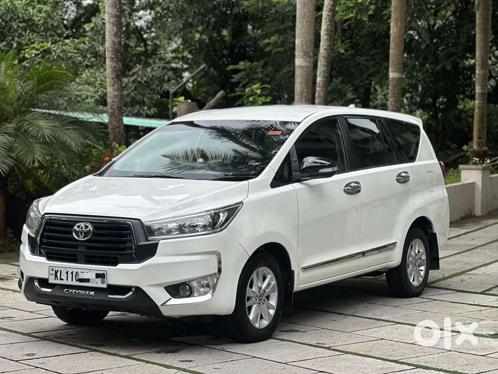 Toyota Innova Crysta 2.4 G Plus Mt 7 Str, 2019, Diesel