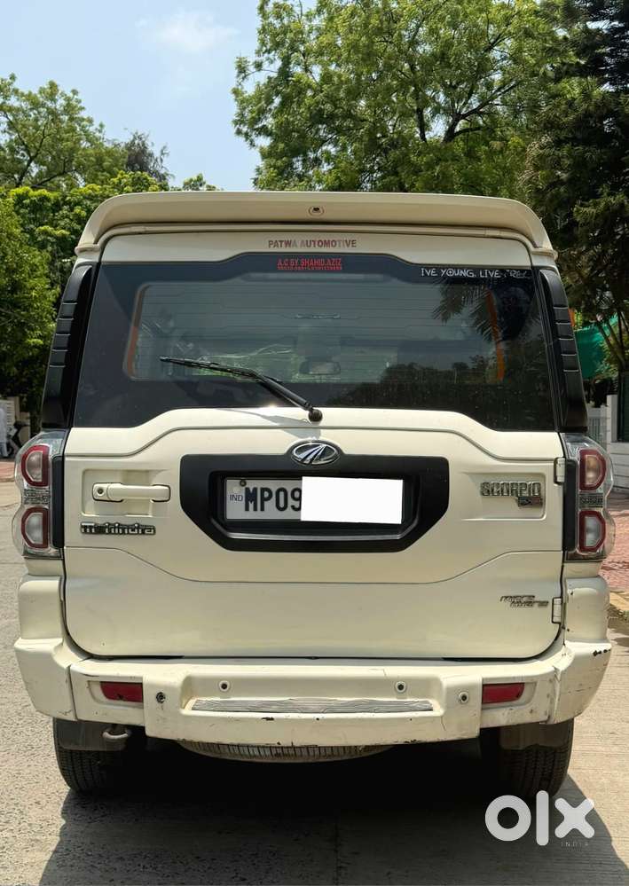 Mahindra Scorpio S10, 2015, Diesel
