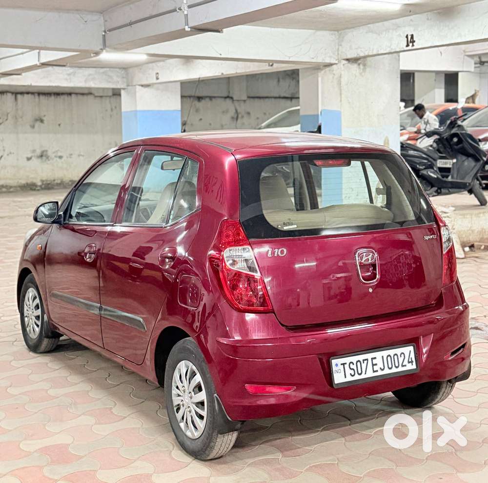 Hyundai I10 Sportz, 2014, Petrol