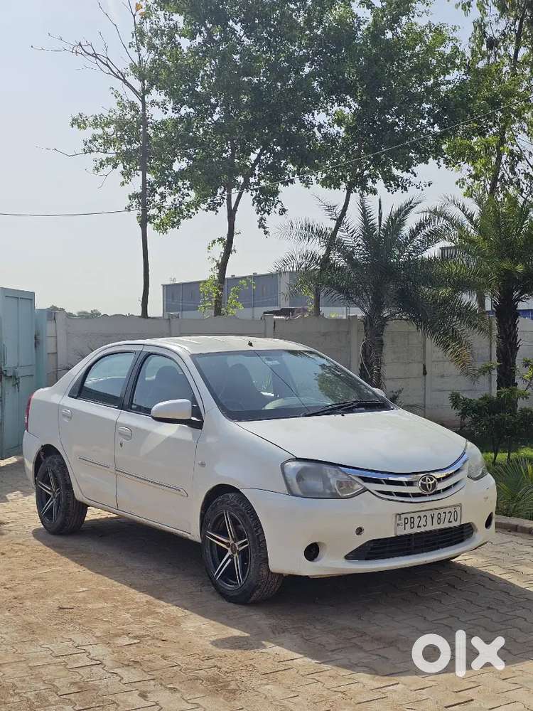 Toyota Etios 2012 Diesel 148000 Km Driven