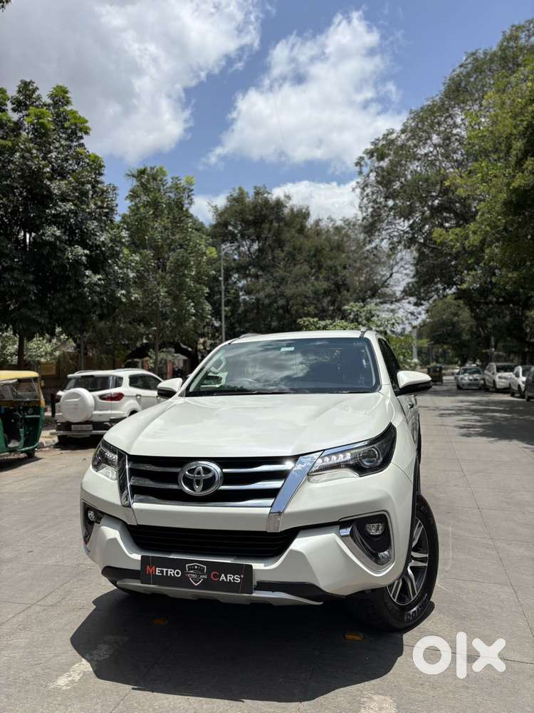 Toyota Fortuner 3.0 4x2 Automatic, 2019, Diesel