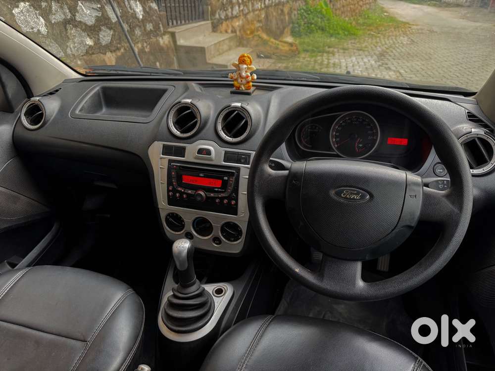 Ford Figo 1.2 Duratec Petrol Zxi, 2011, Petrol