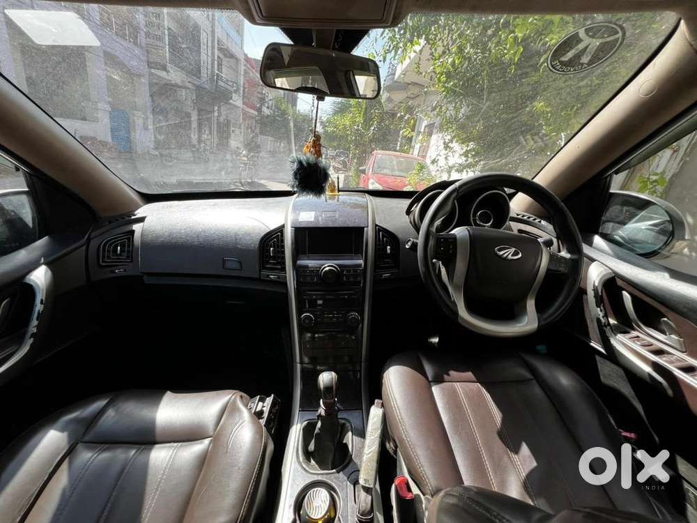 Mahindra Xuv500 2012 Diesel 140900 Km Driven