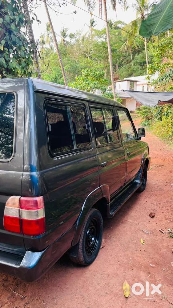 Toyota Qualis 2001 Diesel Good Condition