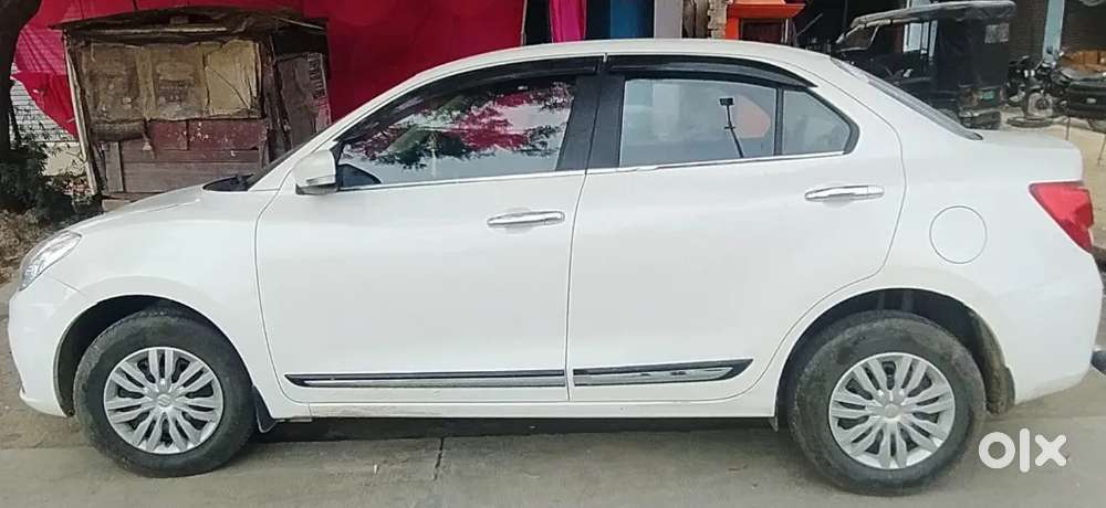 Maruti Suzuki Dzire Vxi 2024 Petrol 42000 Km Driven