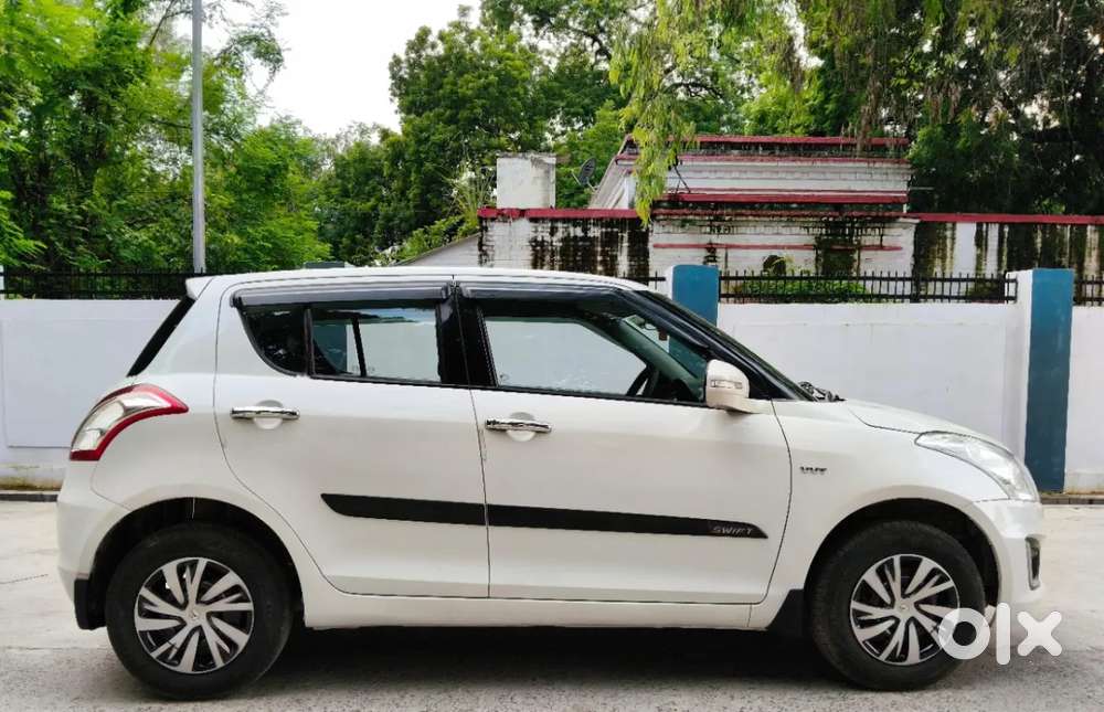 Maruti Suzuki Swift Vxi, 2015, Petrol